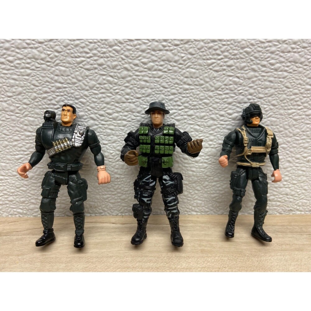 Lot Of 3 Soldiers Action Figures Chap Mei Made In China